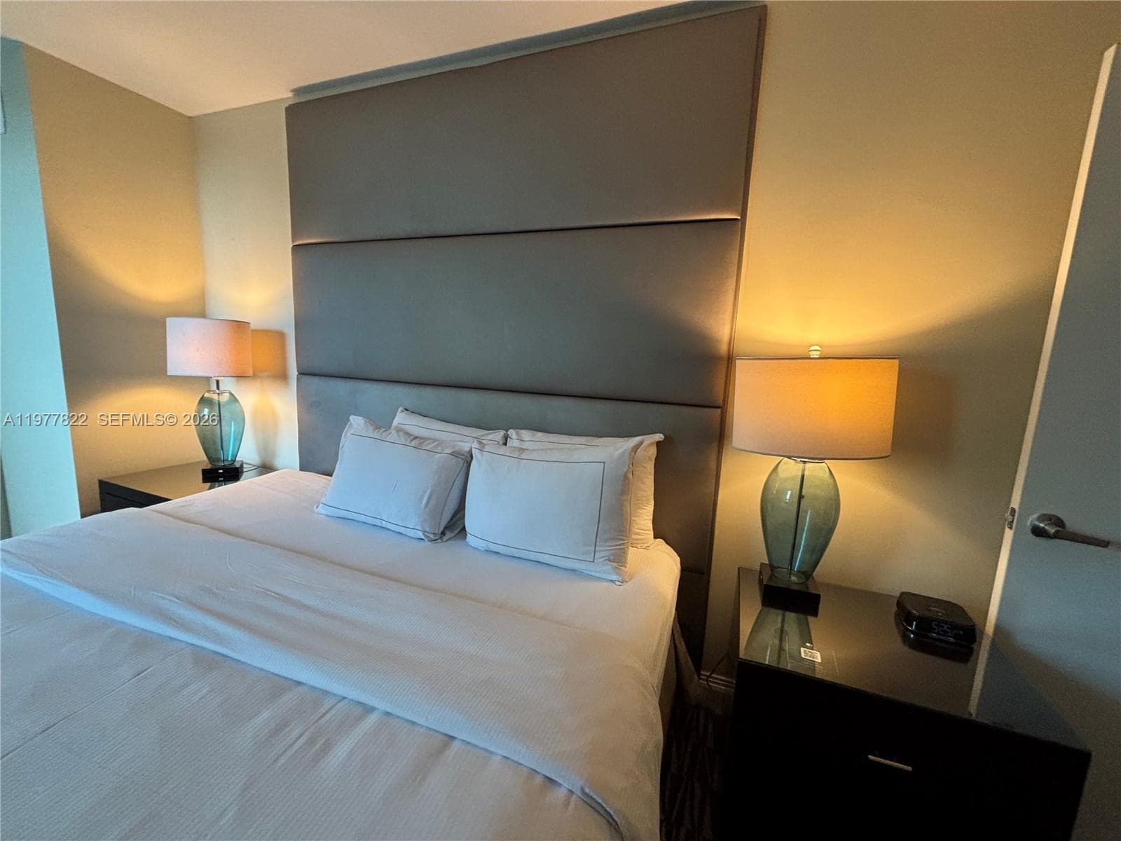 GALLERY ONE · #302 in Fort Lauderdale - Photo 9