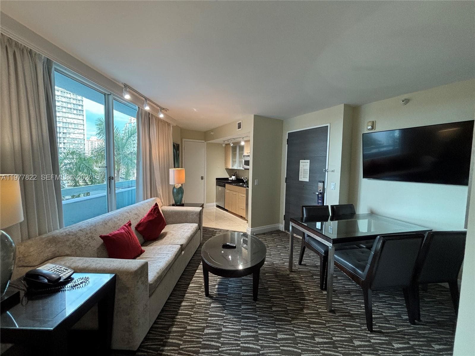 GALLERY ONE · #302 in Fort Lauderdale - Photo 18