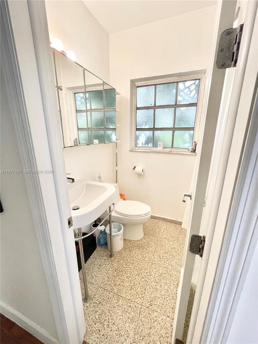 BEACHGARDENS CONDO · #18 in Miami Beach - Photo 15