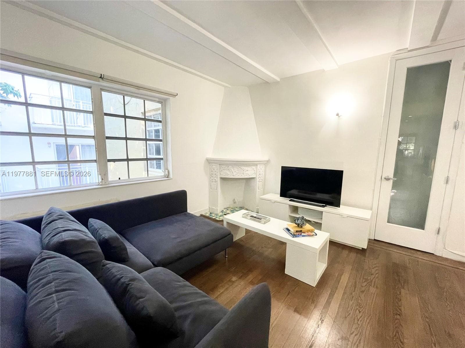 BEACHGARDENS CONDO · #18 in Miami Beach - Photo 4