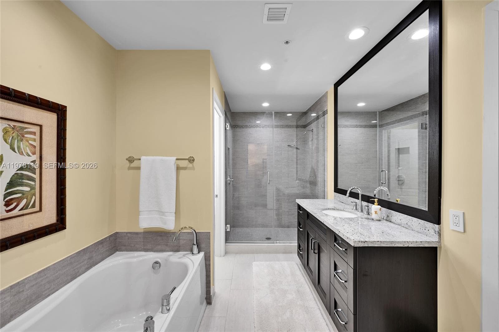 346 Elm St # 10 #A-10 photo 37