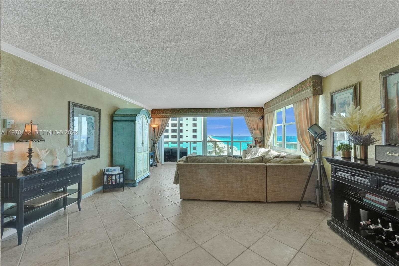 WAVE CONDO · #1510 in Hollywood - Photo 6