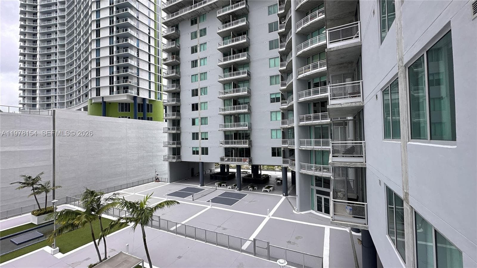 NEO VERTIKA CONDO · #1128 in Miami - Photo 32