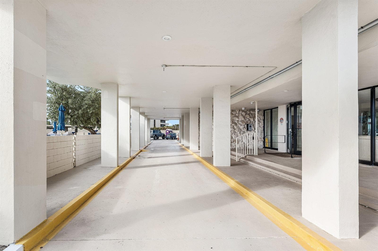 031-5480NorthOceanDrive-A1C-RivieraBeach