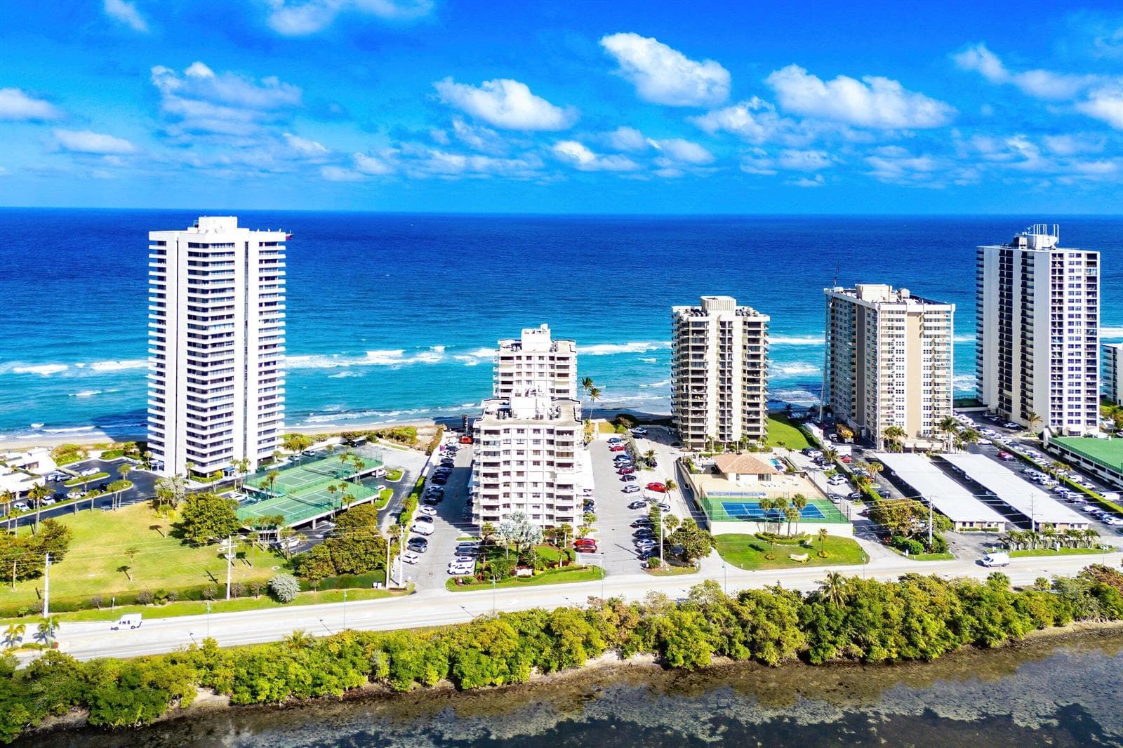042-5480NorthOceanDrive-A1C-RivieraBeach