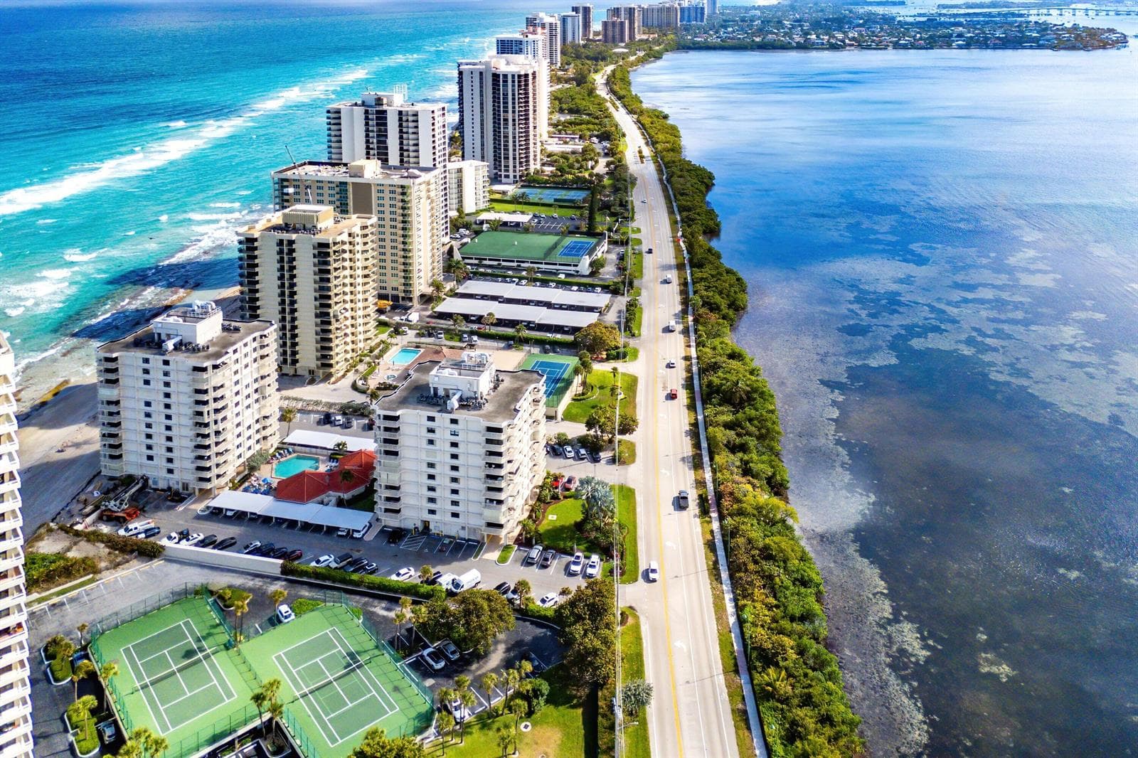 041-5480NorthOceanDrive-A1C-RivieraBeach