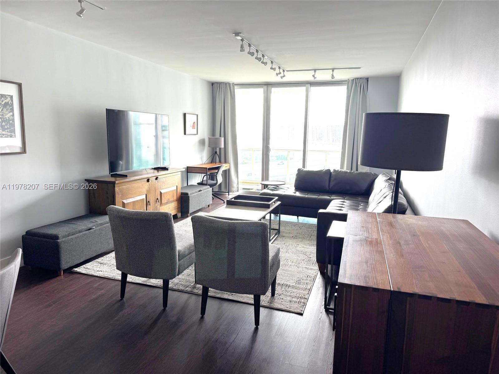 OCEANVIEW BUILDING B COND · #1219 in Sunny Isles Beach - Photo 3