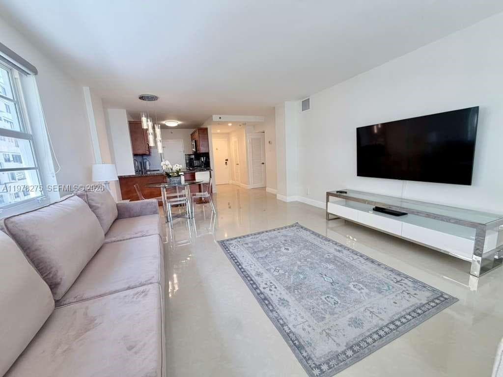 The Decoplage · #521 in Miami Beach - Photo 2
