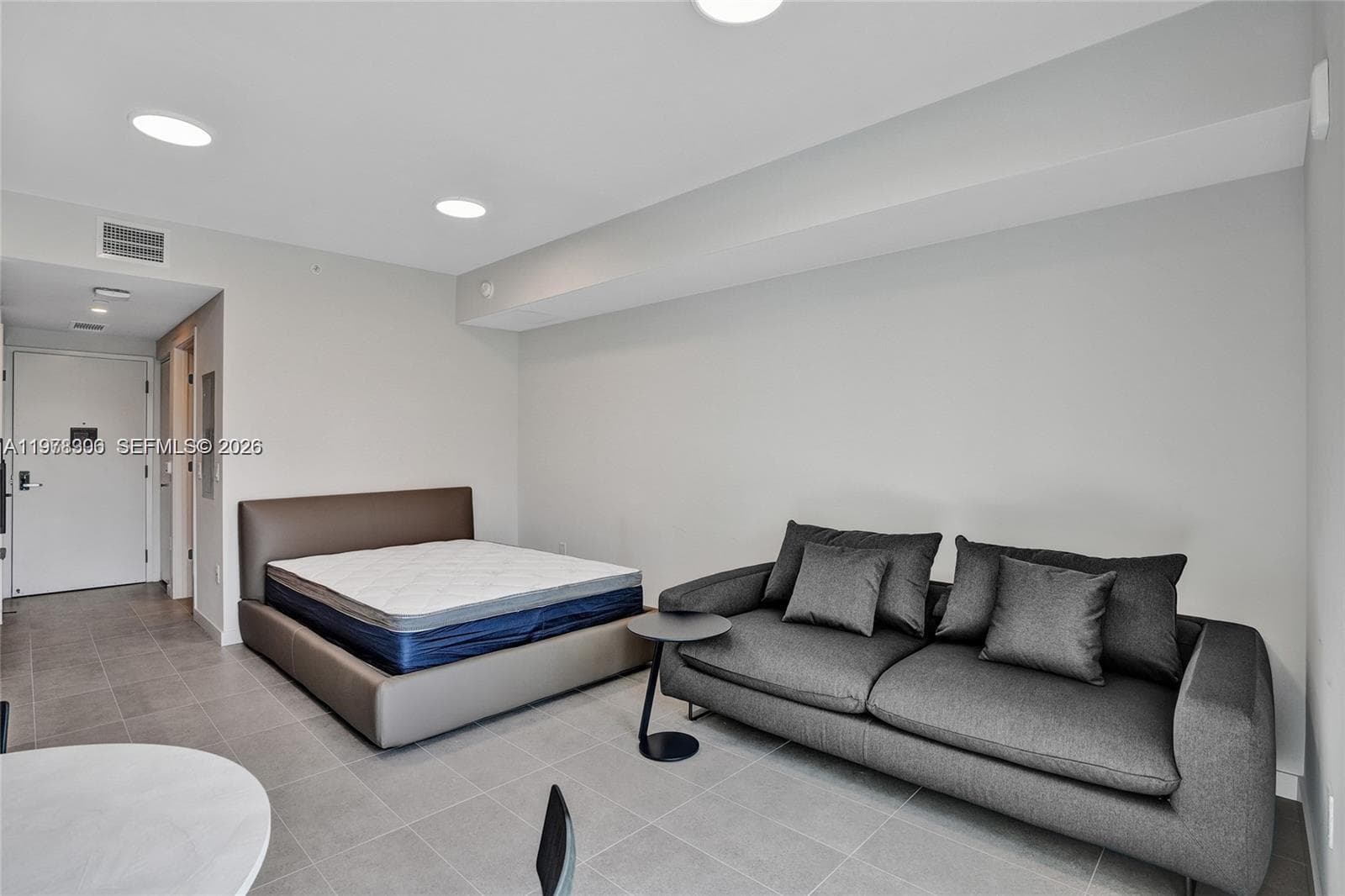 121 Ne 5TH · #801b in Miami - Photo 12
