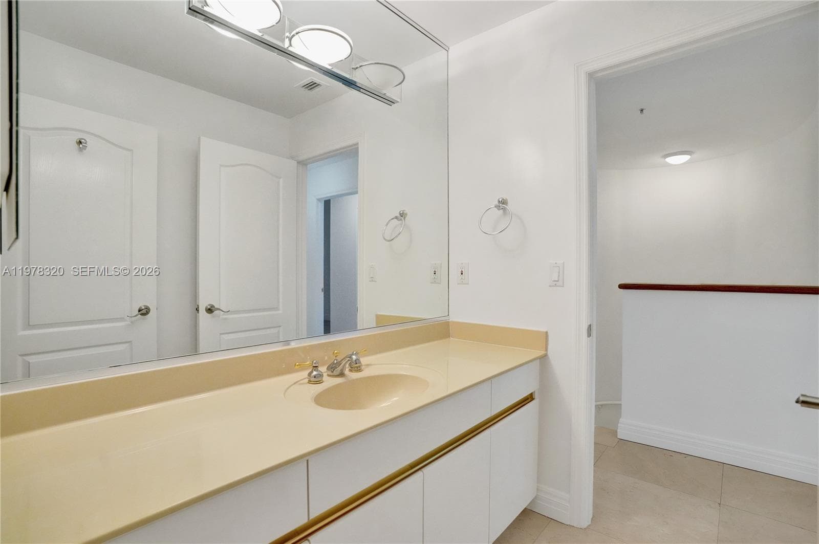 1415 Sunset Harbour Dr #202 photo 27
