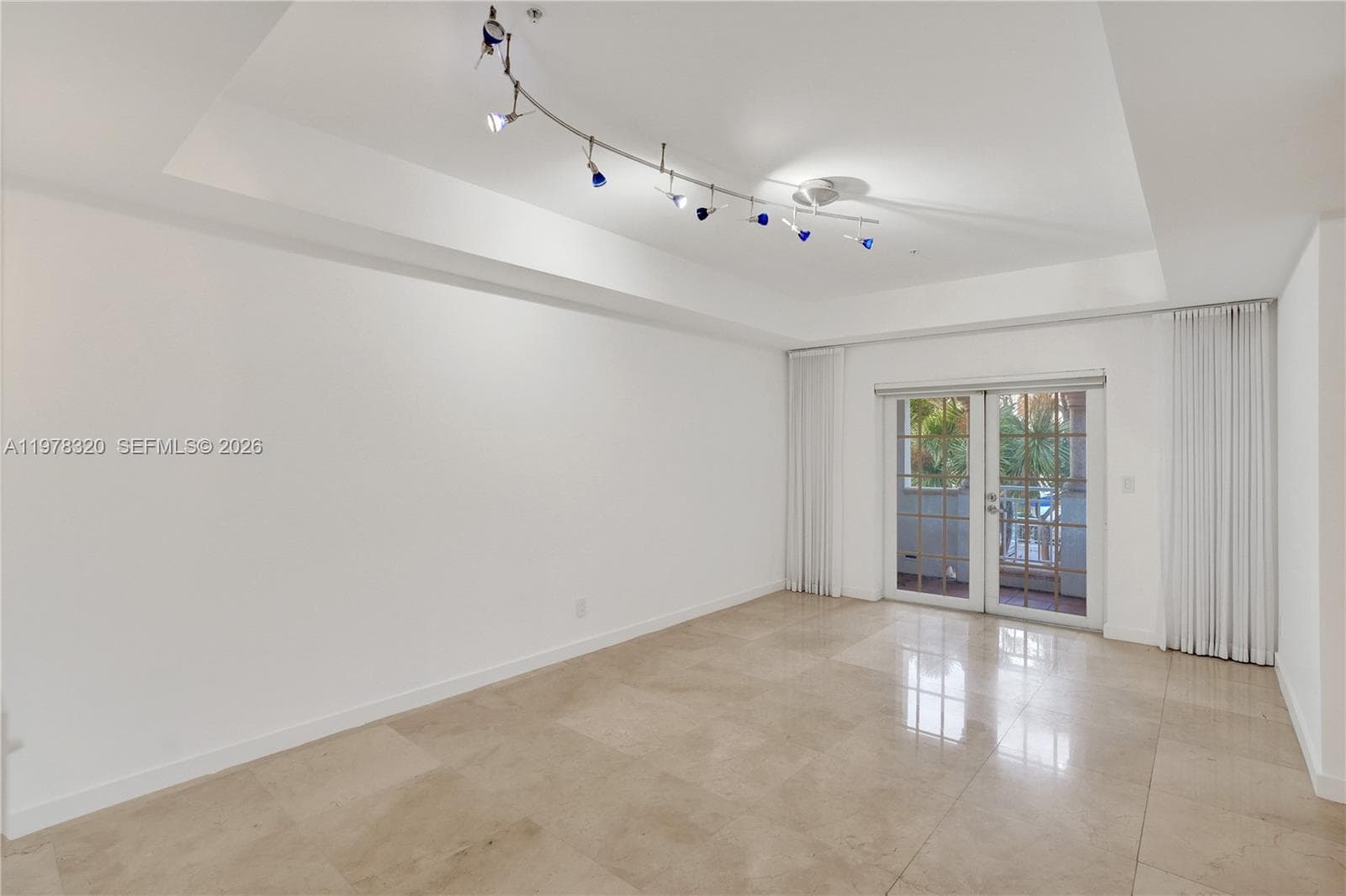 1415 Sunset Harbour Dr #202 photo 17