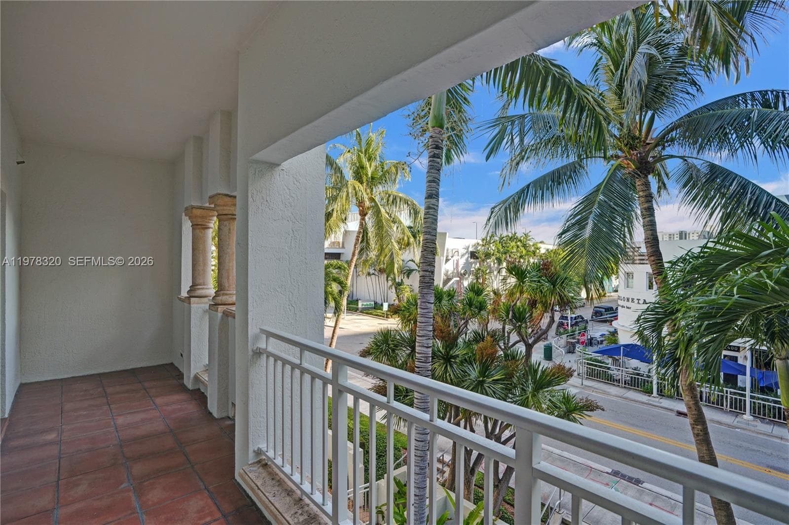 1415 Sunset Harbour Dr #202 photo 32