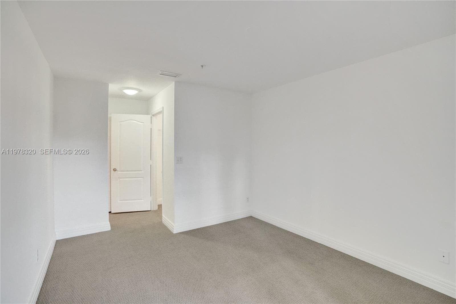 1415 Sunset Harbour Dr #202 photo 30