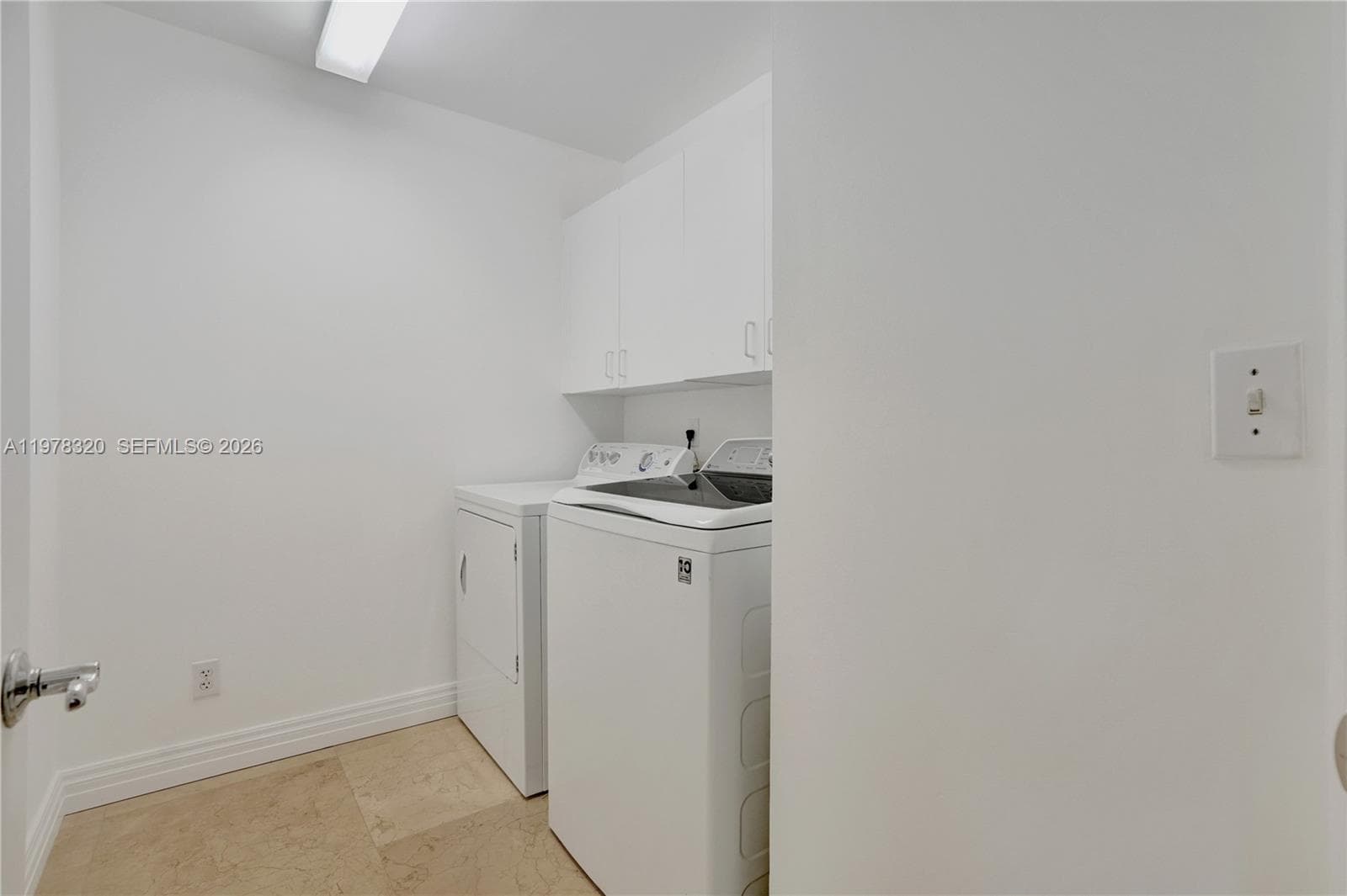 1415 Sunset Harbour Dr #202 photo 25
