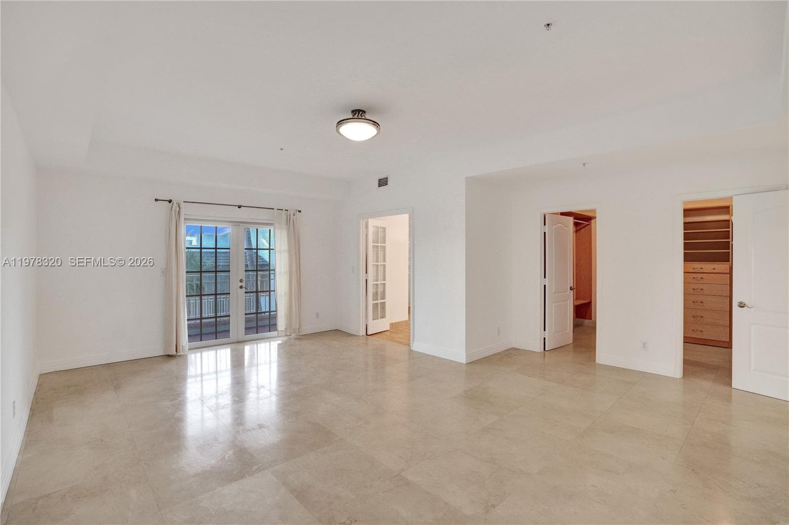 1415 Sunset Harbour Dr #202 photo 21