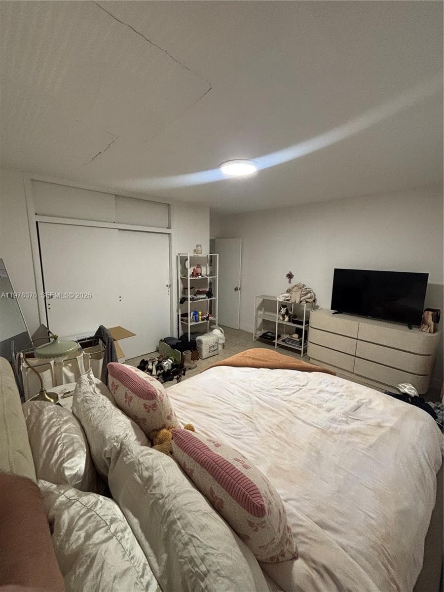 GOLDEN DREAMS CONDO · #12A in Miami Beach - Photo 3