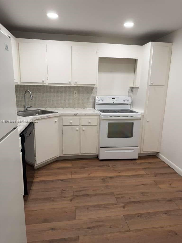 COMMODORE PLAZA CONDO · #410 in Aventura - Photo 10