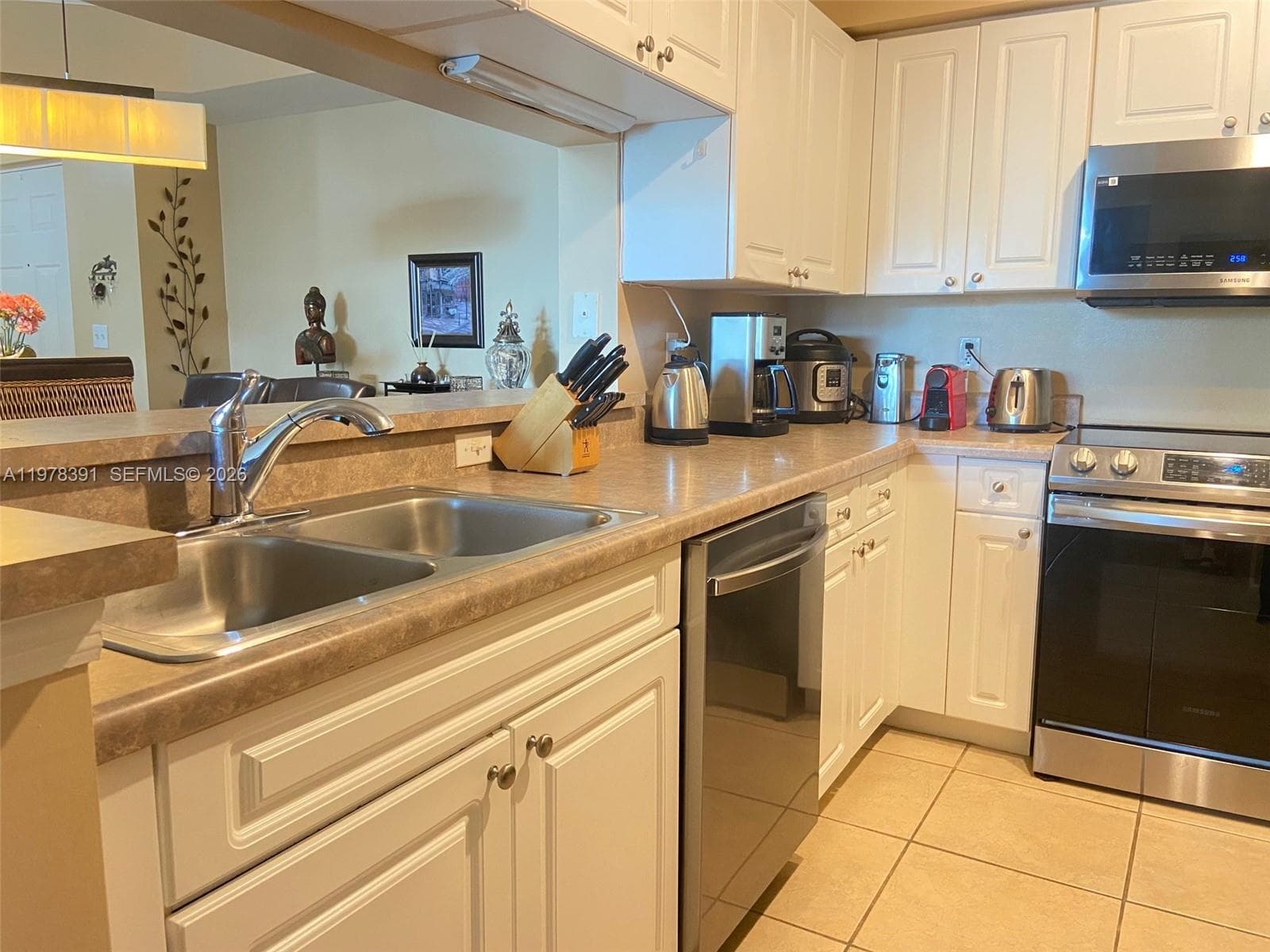 Porto Bellagio · #2406 in Sunny Isles Beach - Photo 7