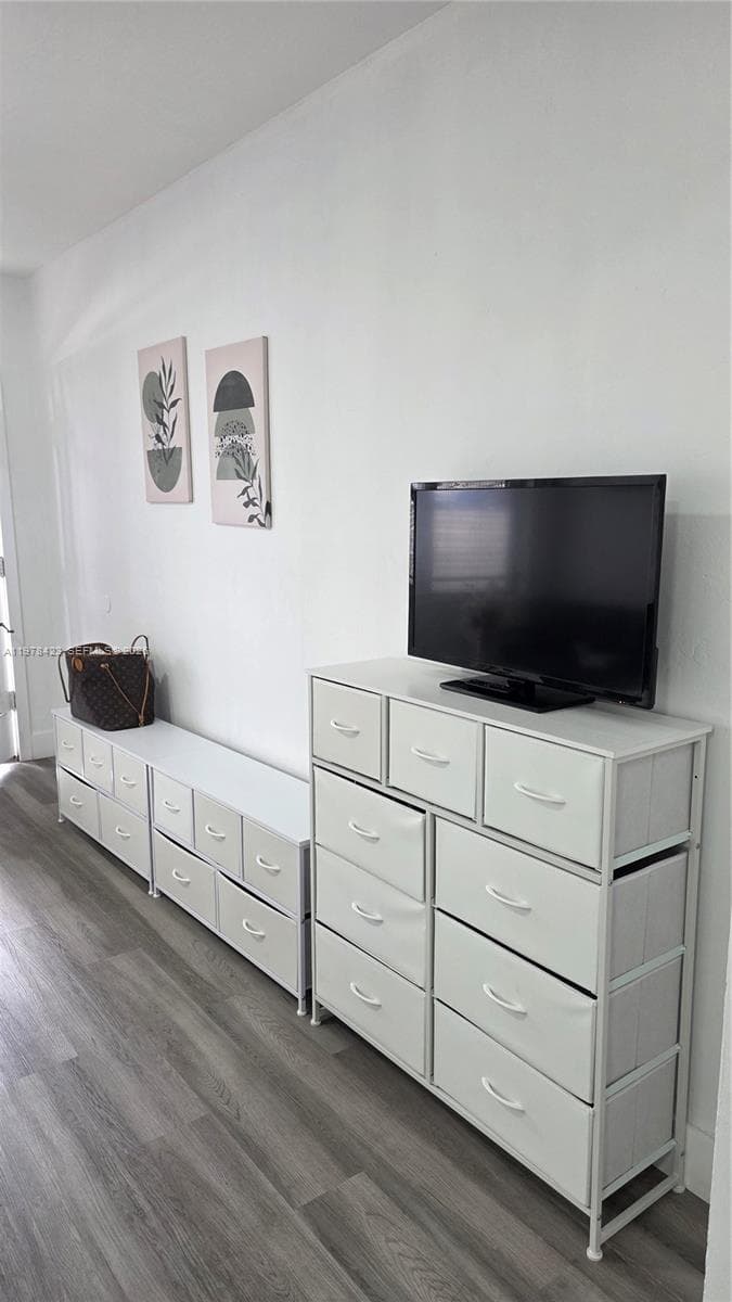 EL CHIOGGIOTTO CONDO · #4 in Miami Beach - Photo 3
