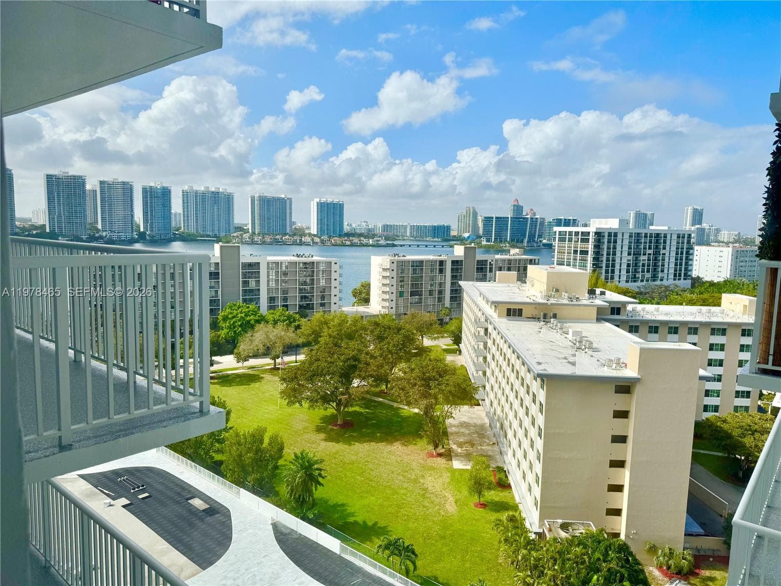 Winston Towers · #1501 in Sunny Isles Beach - Photo 3