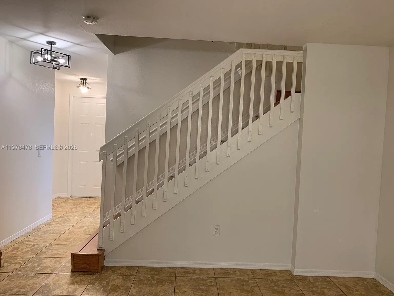 Stairs / Entrance