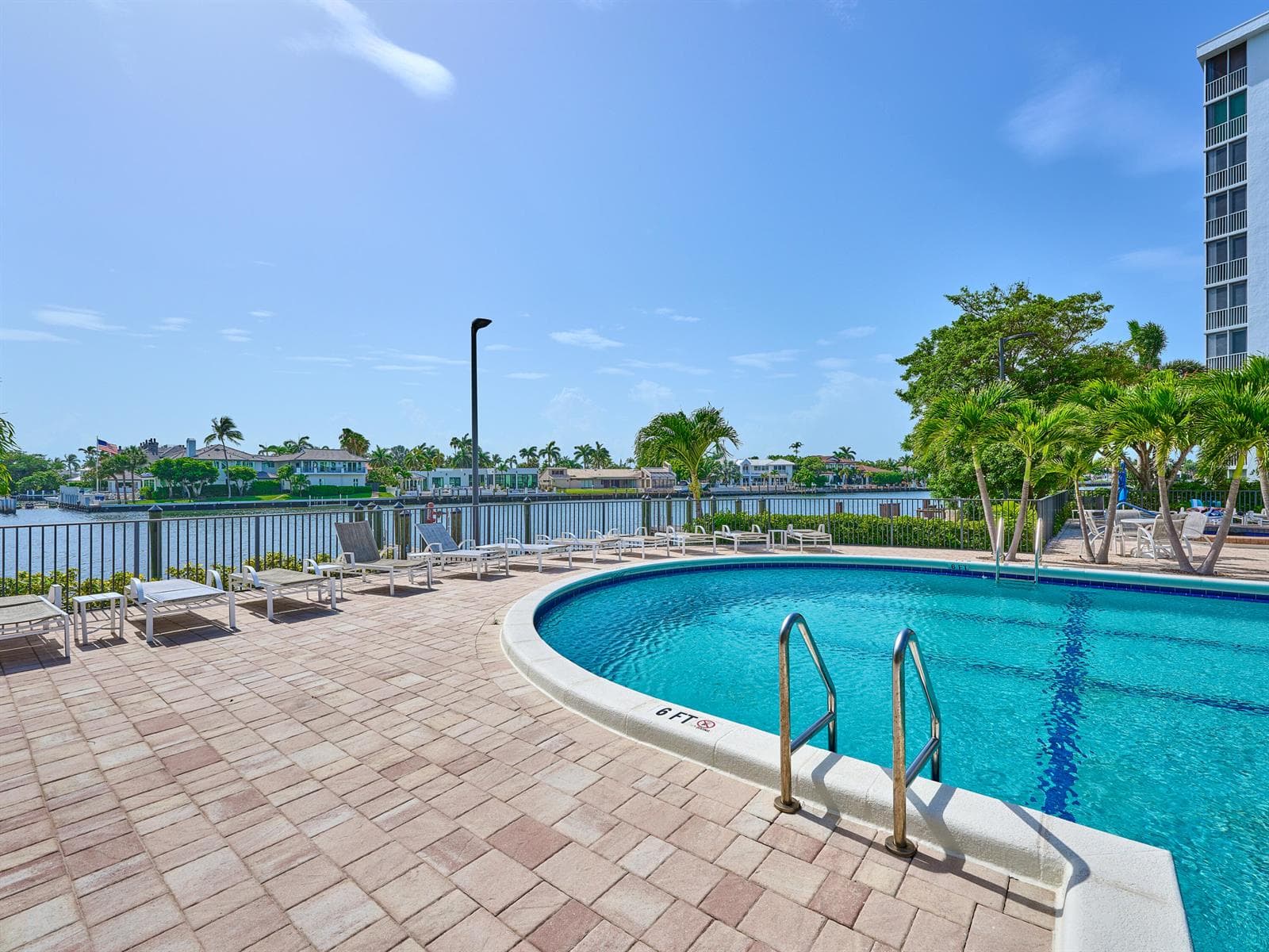 Coronado pool intracoastal