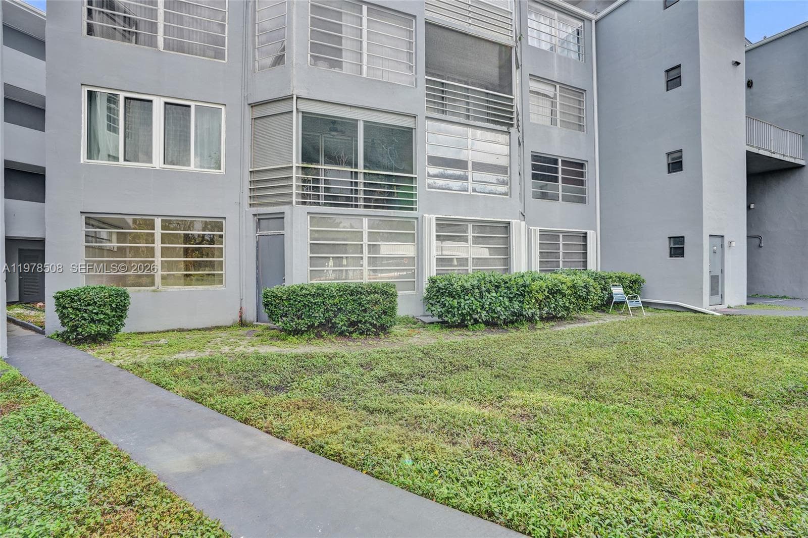 ROLLING GREEN CONDO B · #B112 in Miami - Photo 24