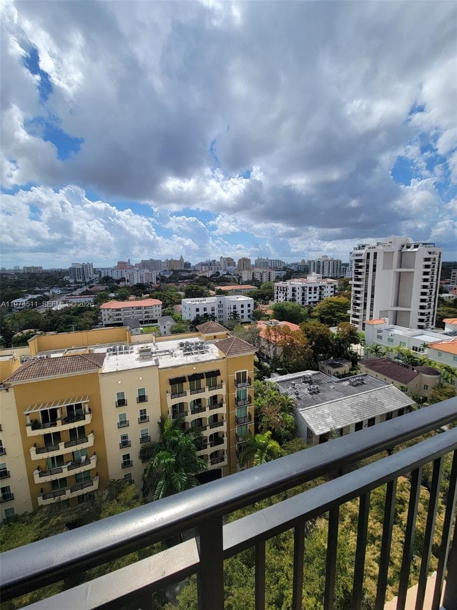 Puerta de Palmas COndo · #1110 in Coral Gables - Photo 22