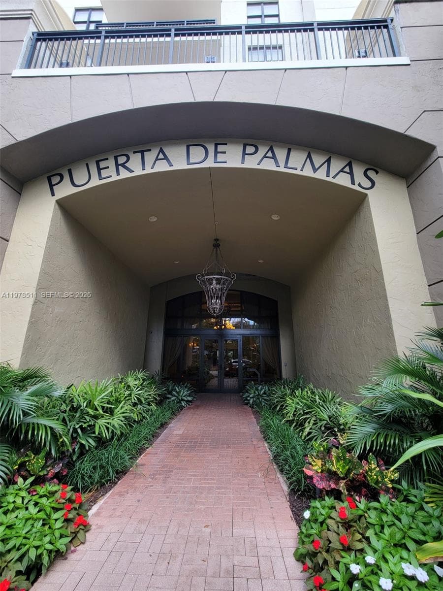 Puerta de Palmas COndo · #1110 in Coral Gables - Photo 1