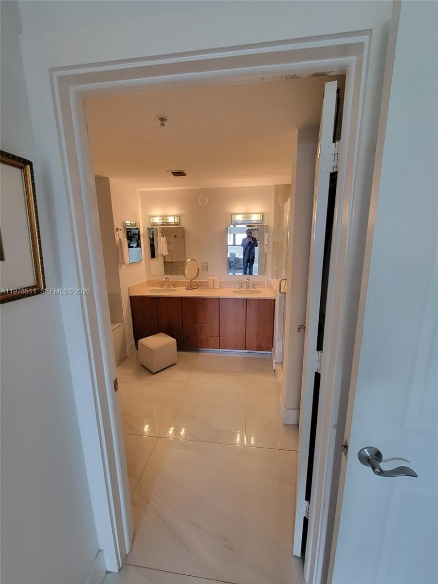 Puerta de Palmas COndo · #1110 in Coral Gables - Photo 15