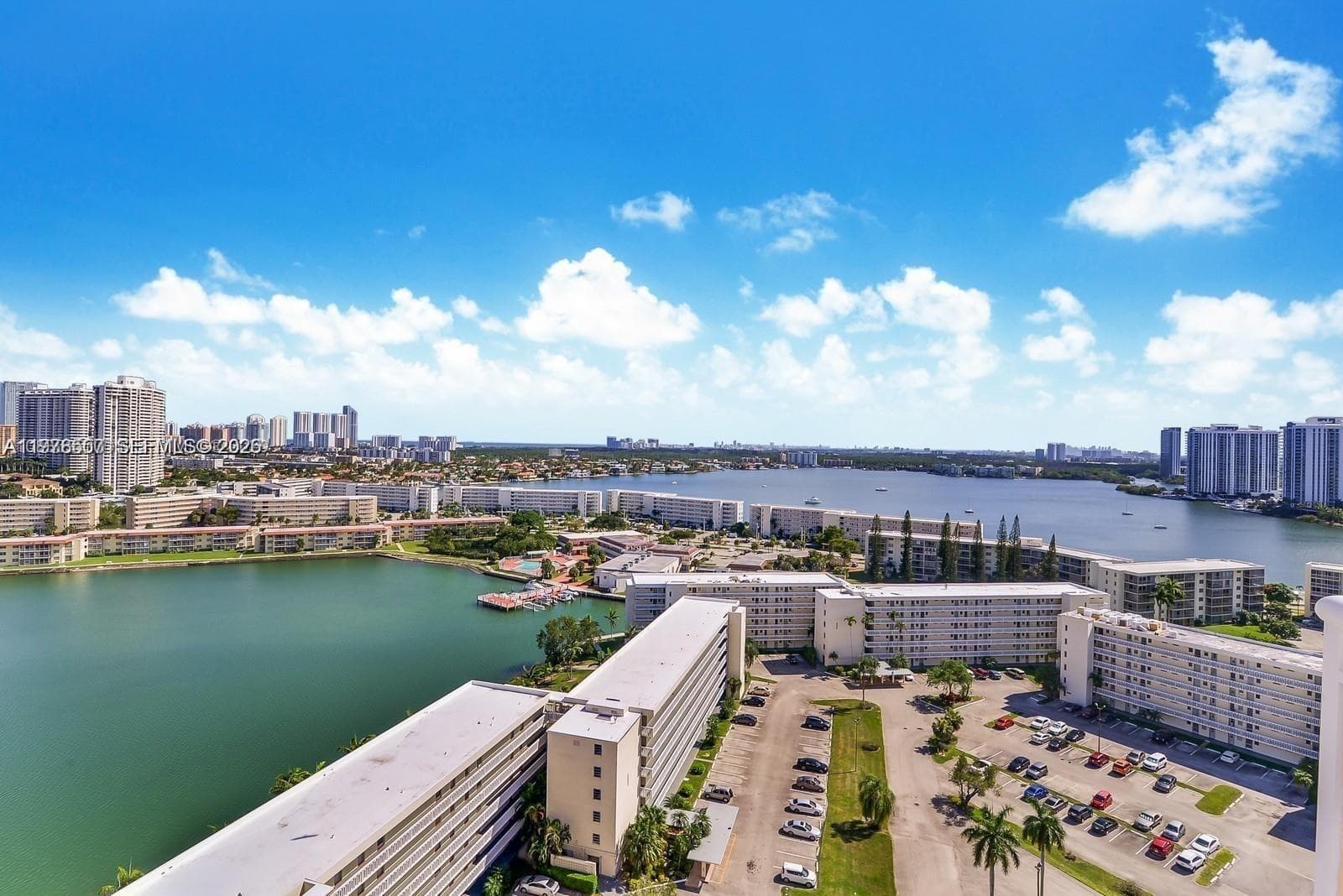 DEL PRADO MARINA · #PH01 in Aventura - Photo 12