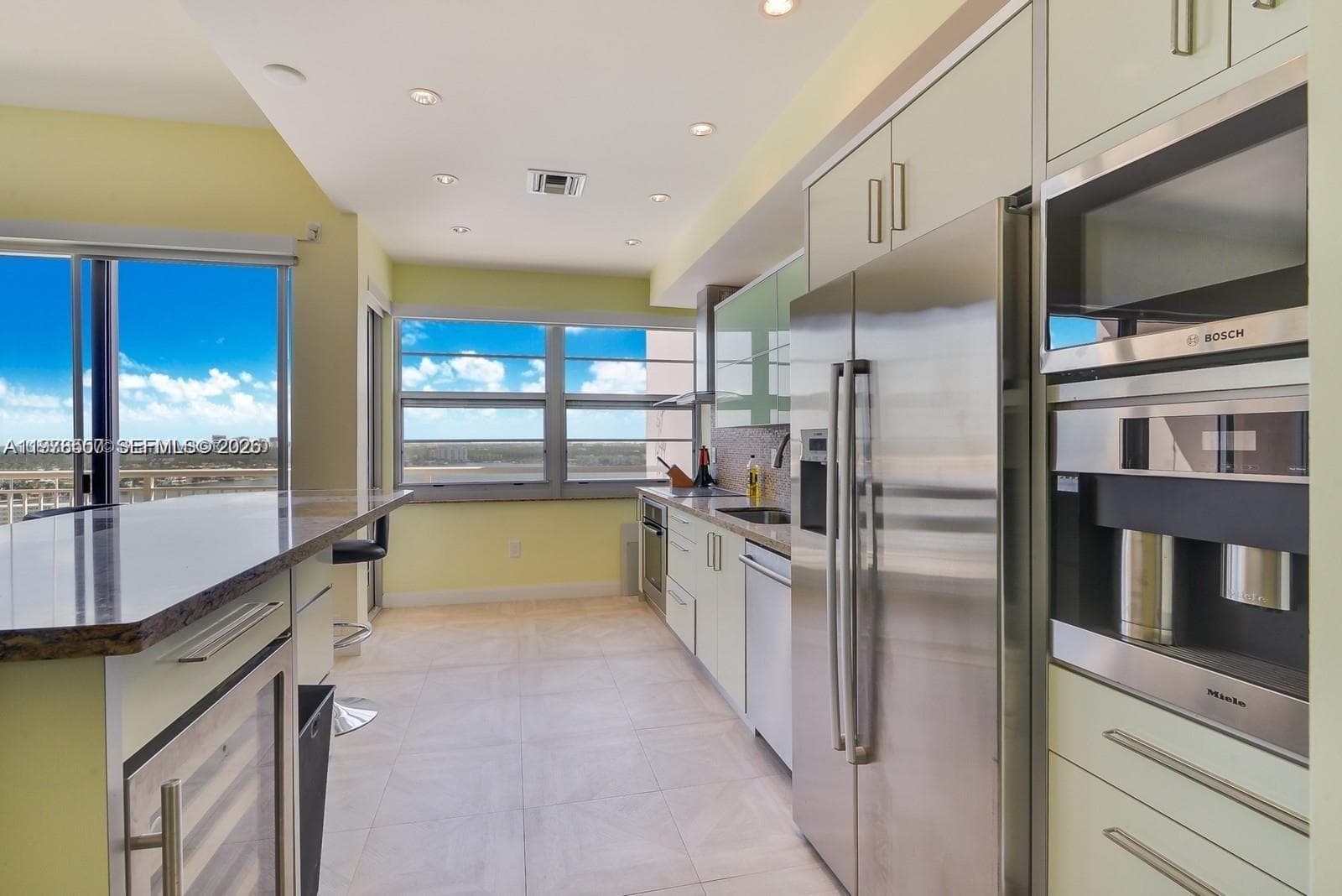 DEL PRADO MARINA · #PH01 in Aventura - Photo 1