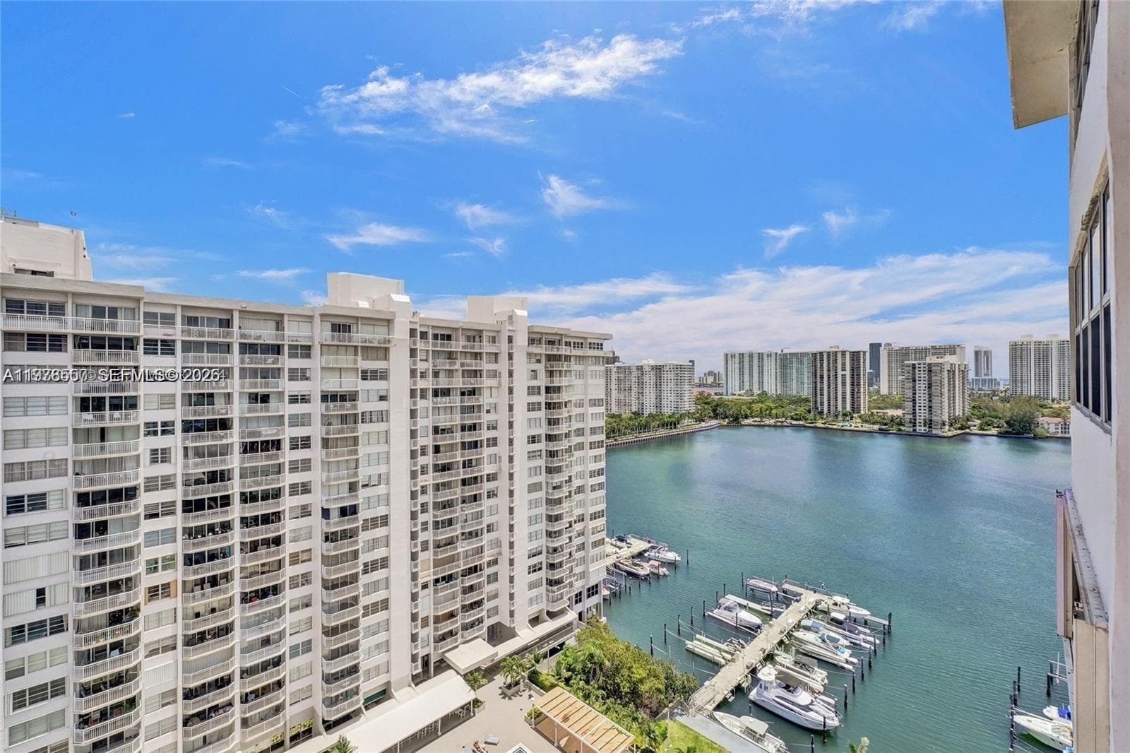 DEL PRADO MARINA · #PH01 in Aventura - Photo 14