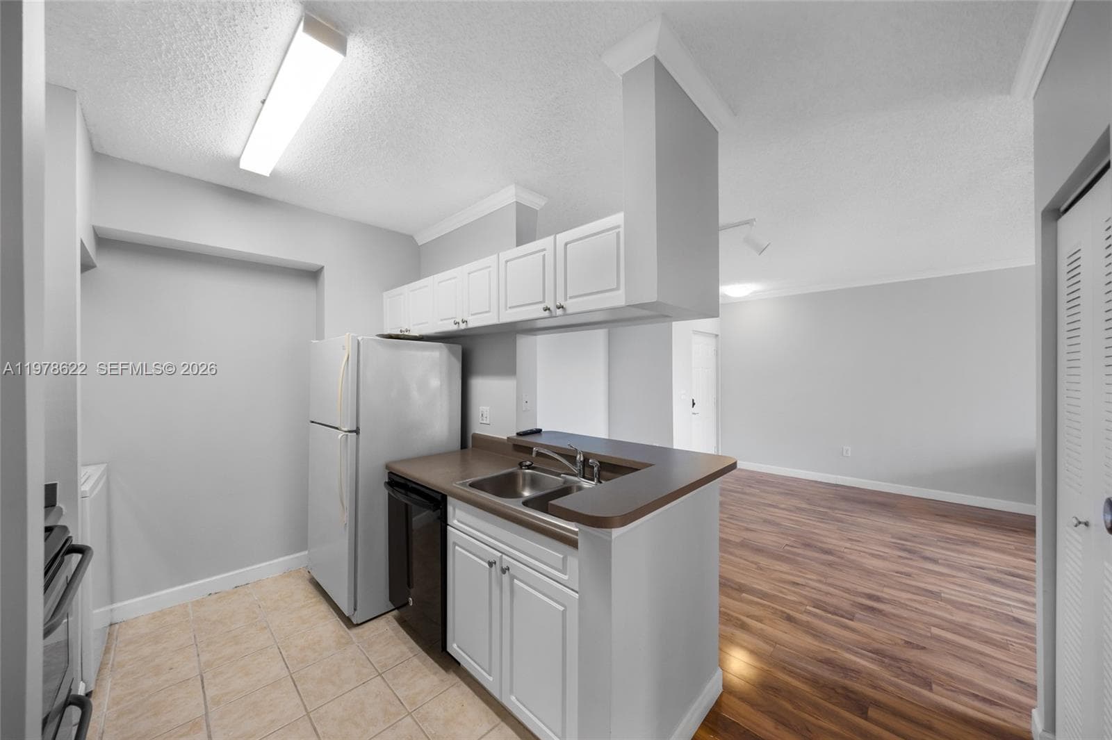 Porto Bellagio · #3301 in Sunny Isles Beach - Photo 6