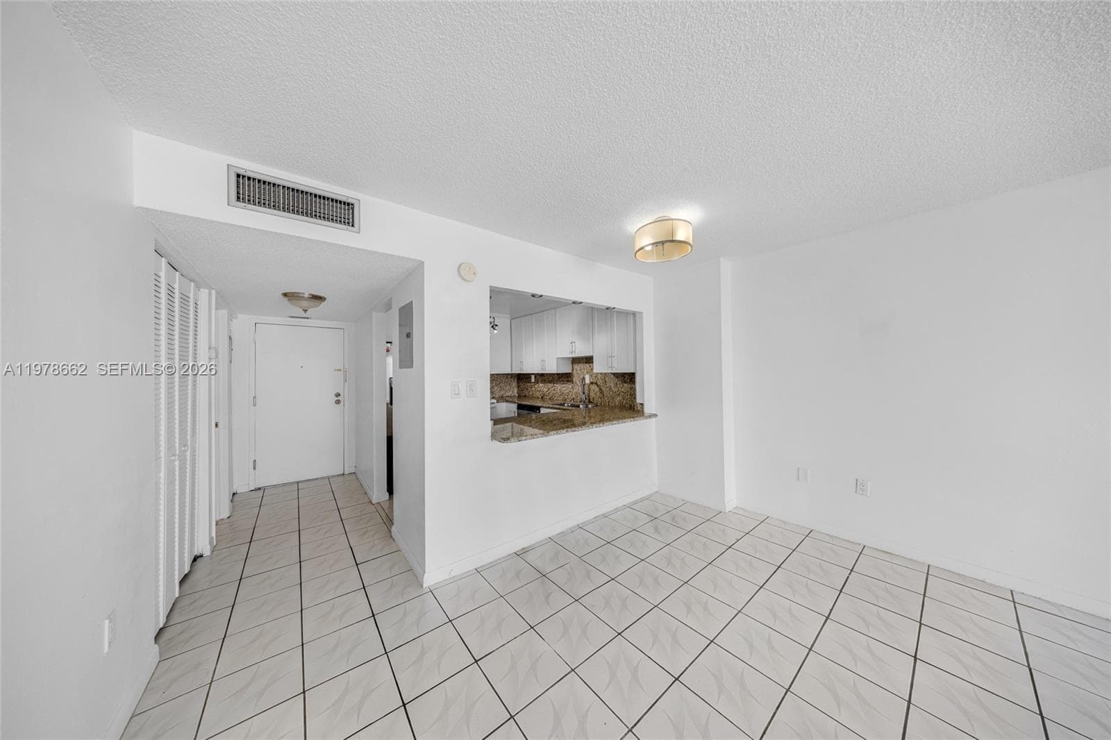 Stanton House · #7E in Miami Beach - Photo 18