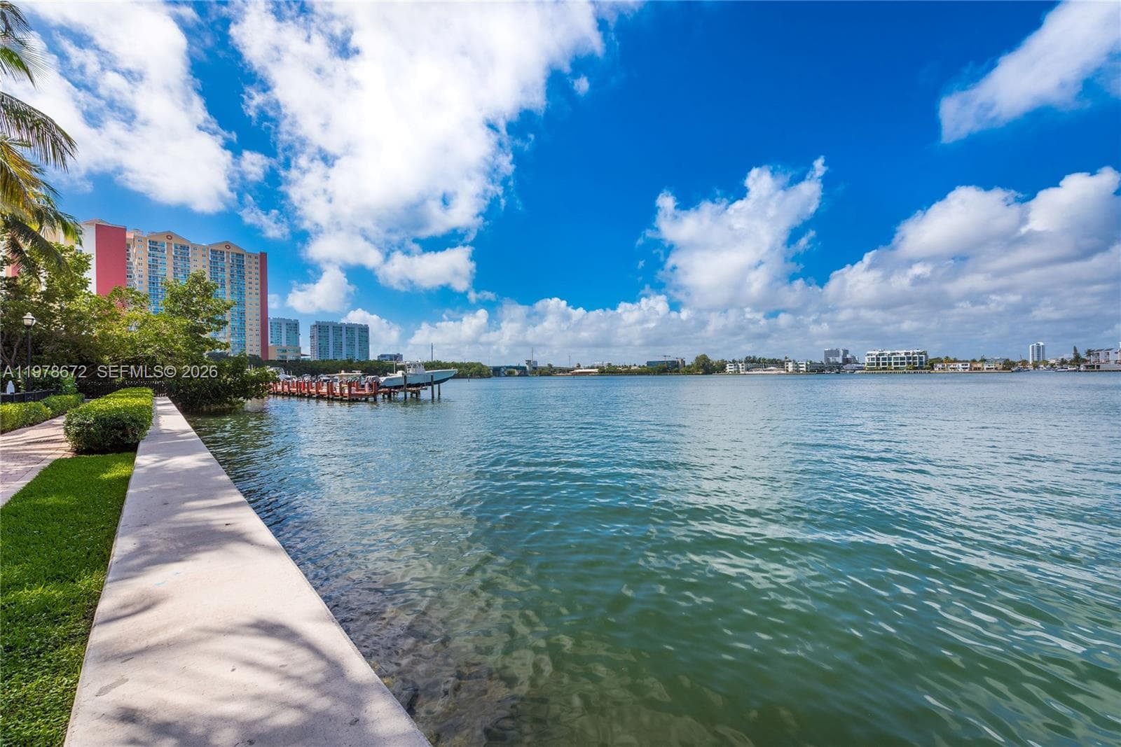 Porto Bellagio · #1414 in Sunny Isles Beach - Photo 31