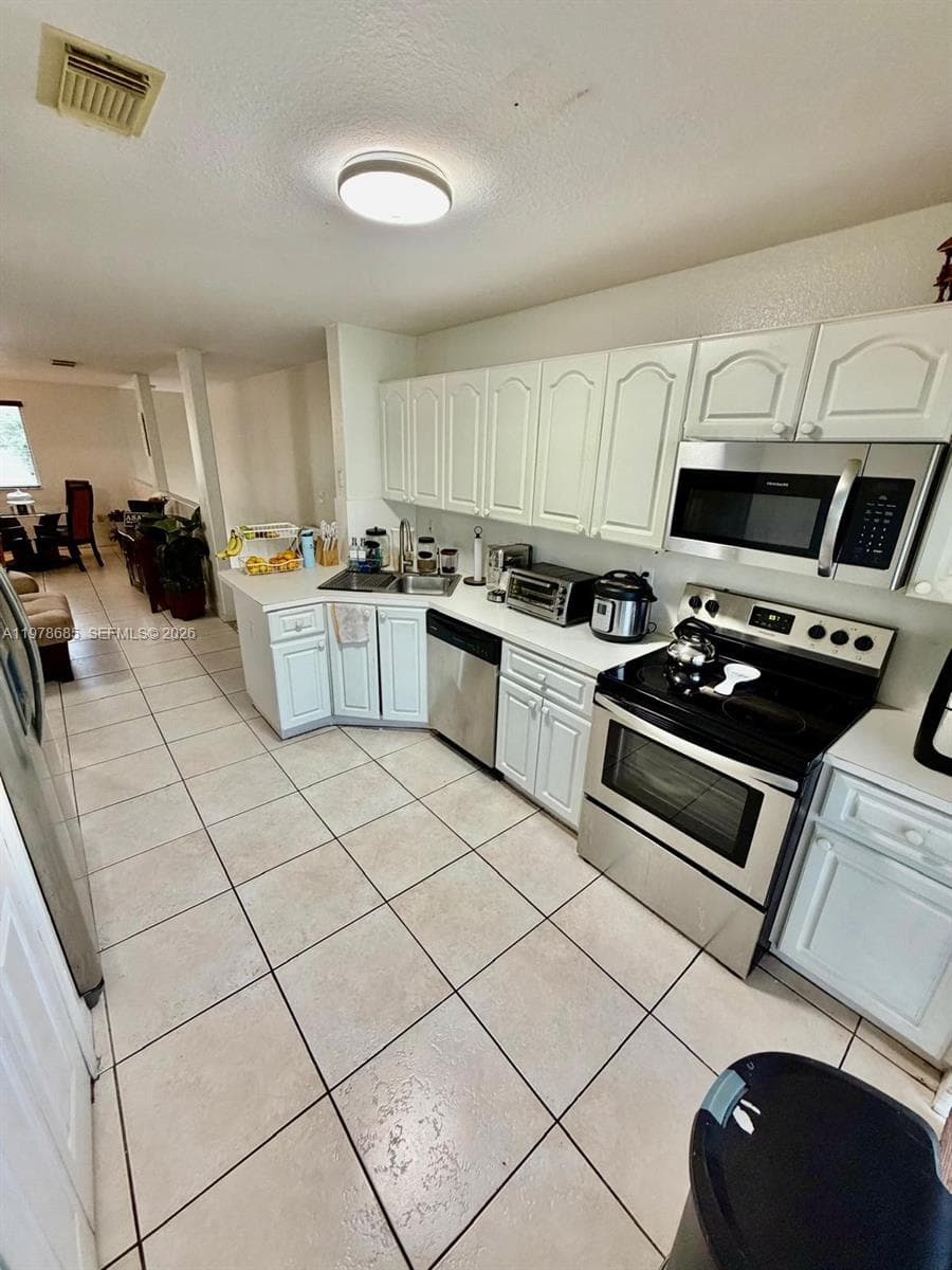 DORAL GRAND CONDO · #76 in Doral - Photo 16