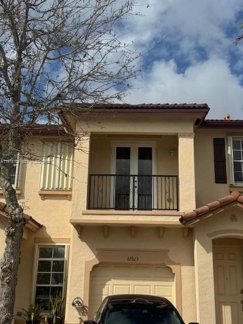 12923 SW 135th Ter photo 5