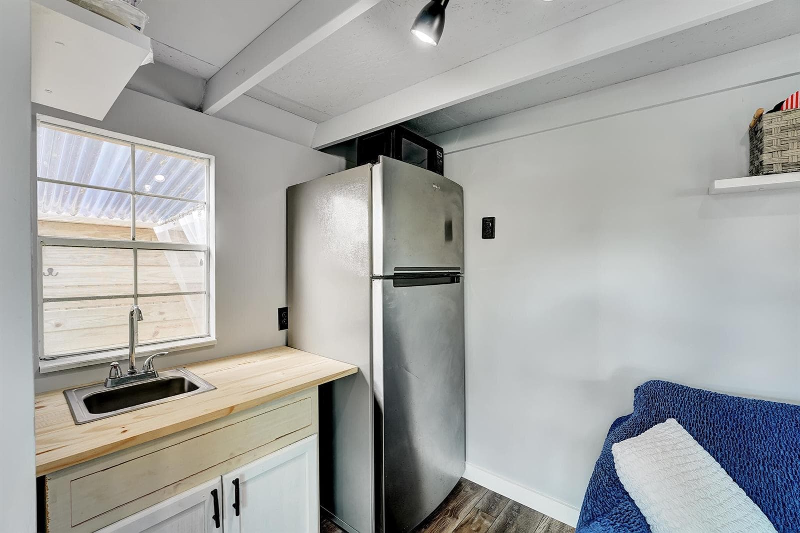Mini Kitchen/Loft