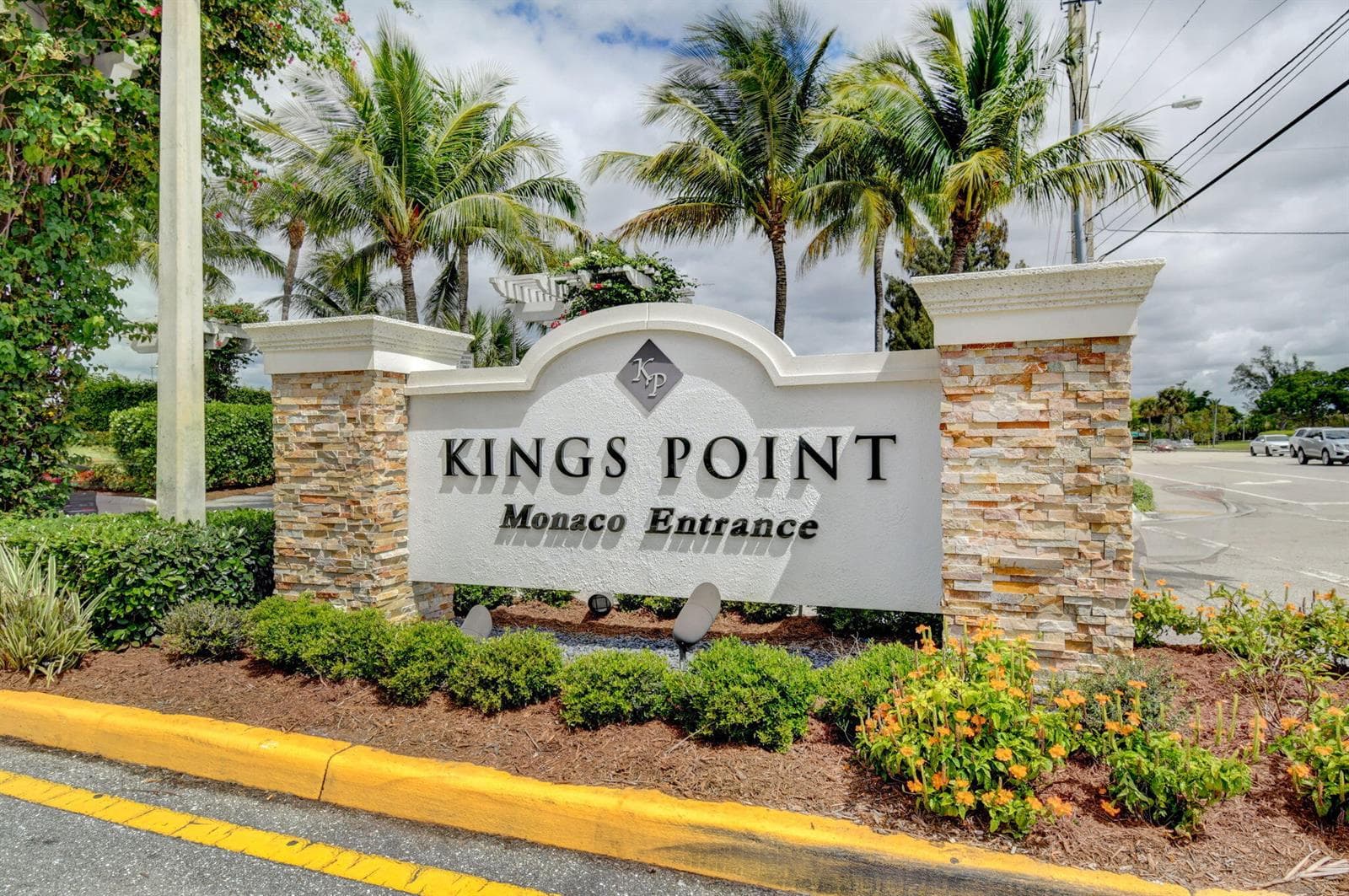 63-web-or-mls-63-print-Kings Point (4)