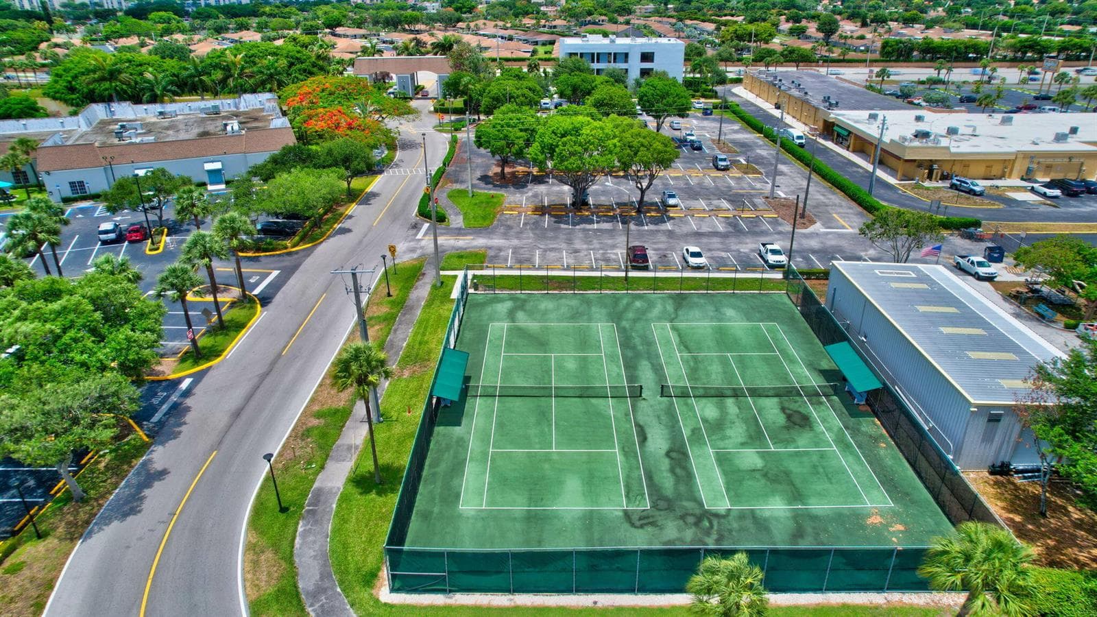 84-web-or-mls-84-print-Kings Point (25)