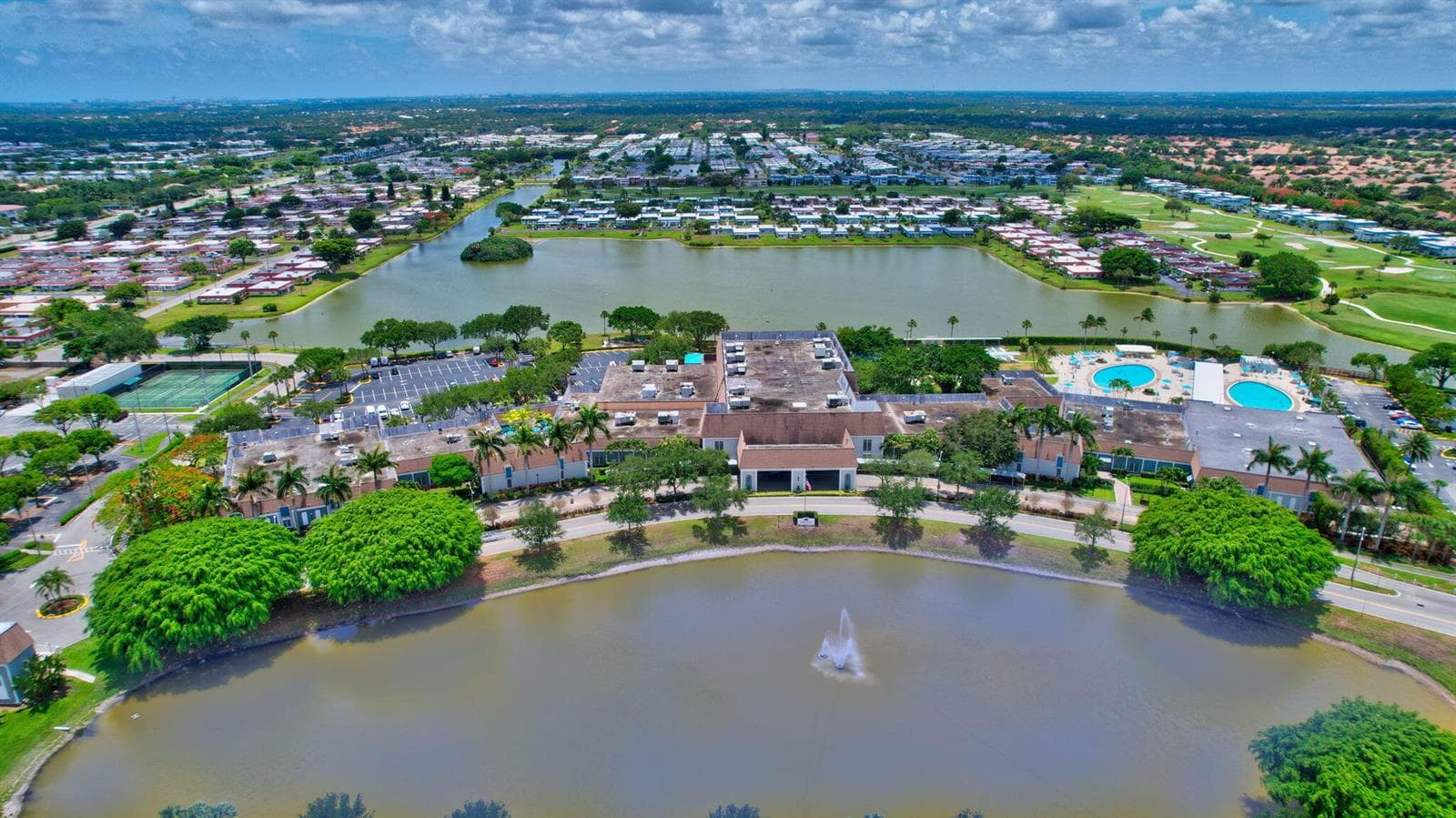 75-web-or-mls-75-print-Kings Point (16)
