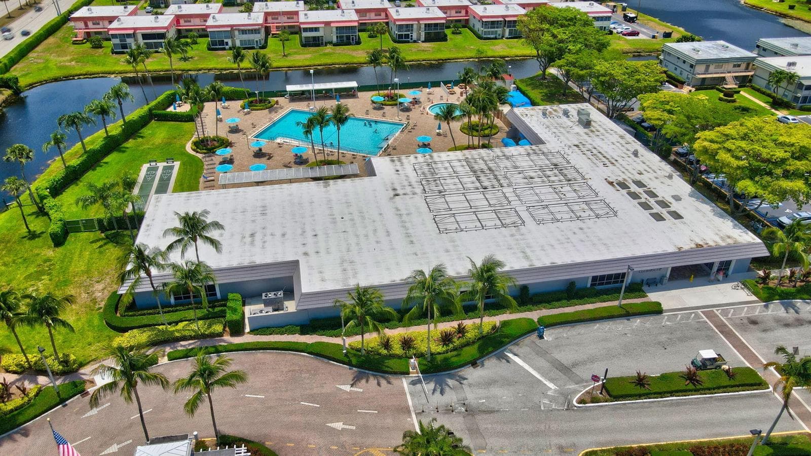 68-web-or-mls-68-print-Kings Point (9)