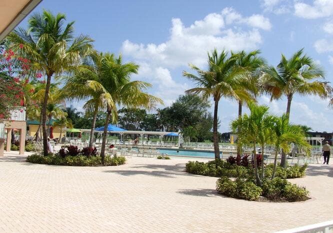 60-web-or-mls-60-print-Kings Point (1)