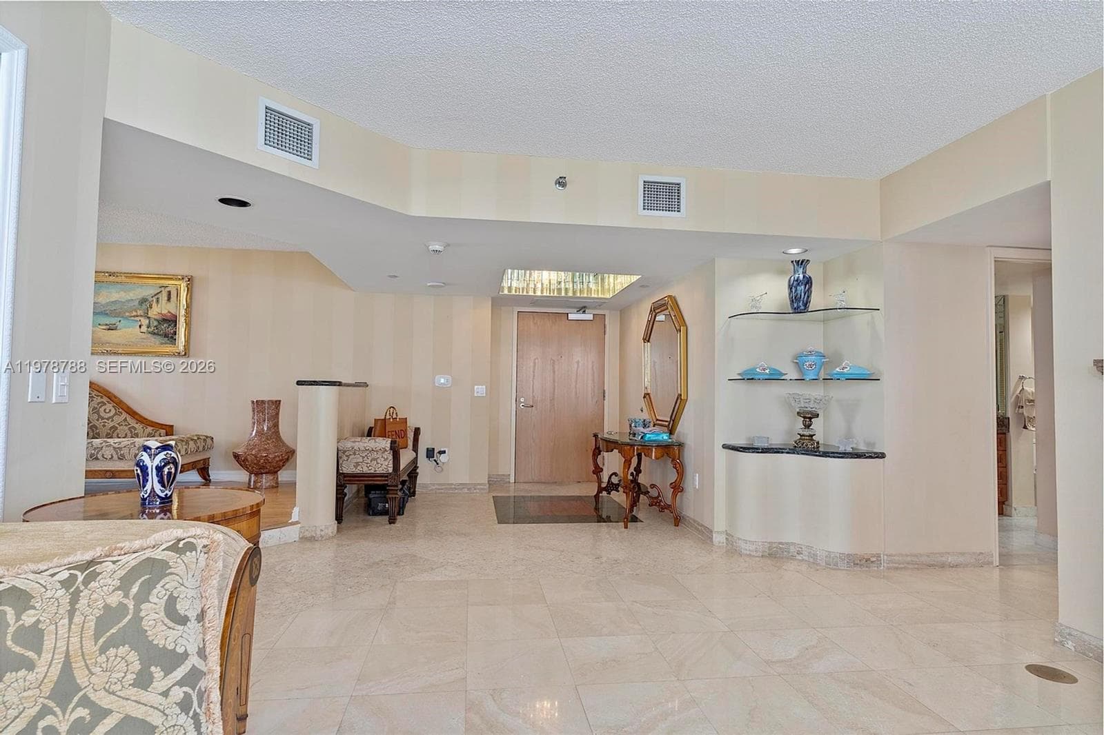 Oceania II · #2328 in Sunny Isles Beach - Photo 16