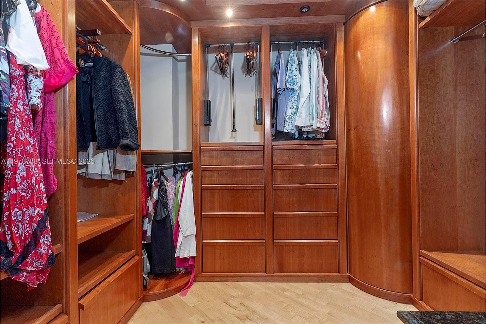 Oceania II · #2328 in Sunny Isles Beach - Photo 38