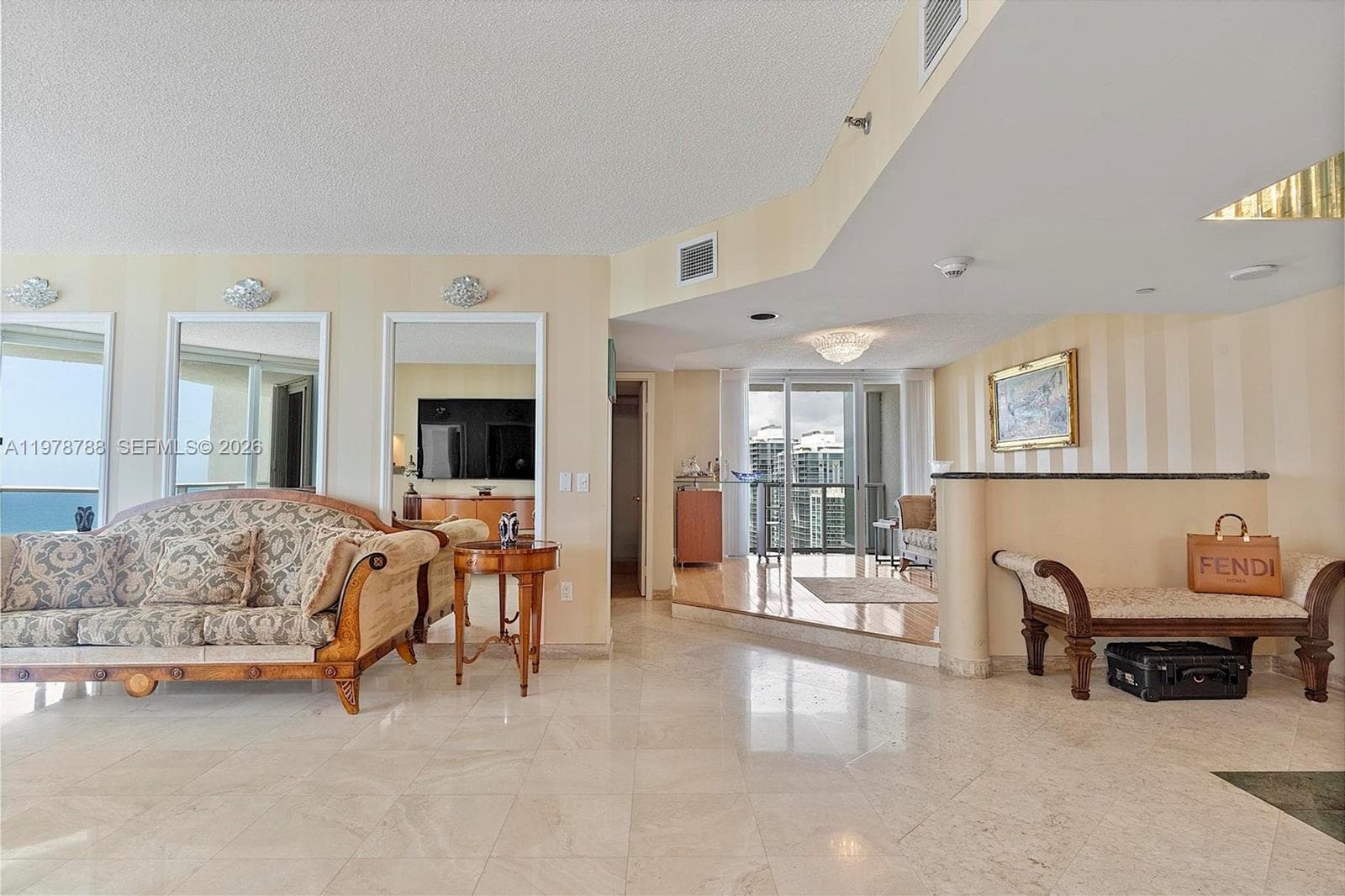 Oceania II · #2328 in Sunny Isles Beach - Photo 15