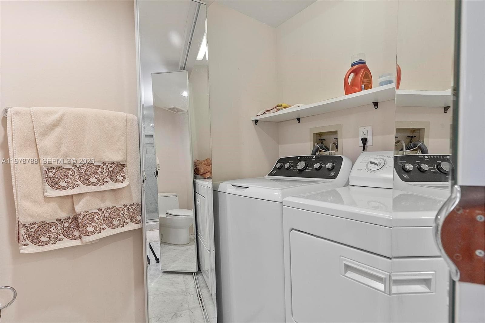 Oceania II · #2328 in Sunny Isles Beach - Photo 35