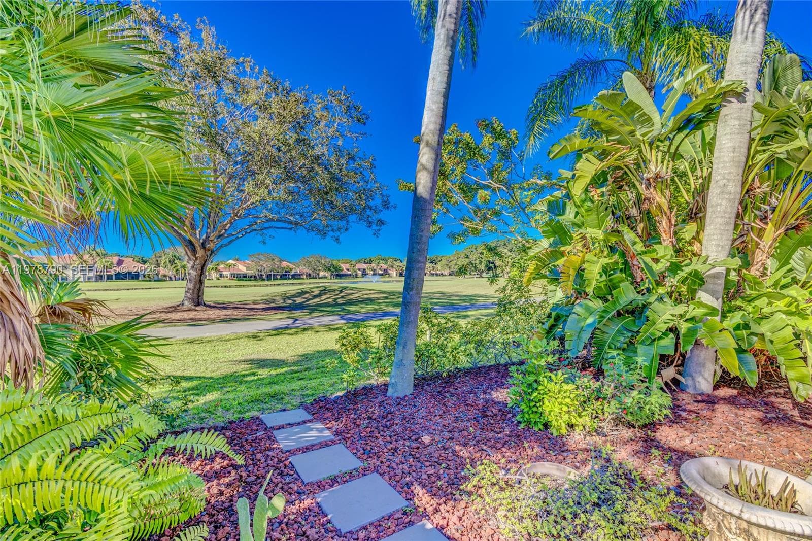 30 Windsor Lane photo 63