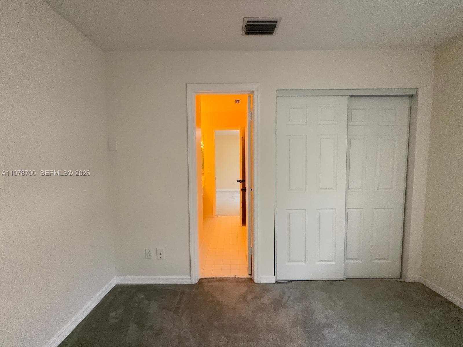 30 Windsor Lane photo 32